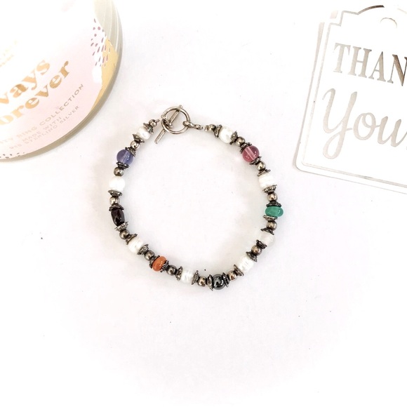 Jewelry - Artisan Freshwater Pearl & Glass Bead Bracelet